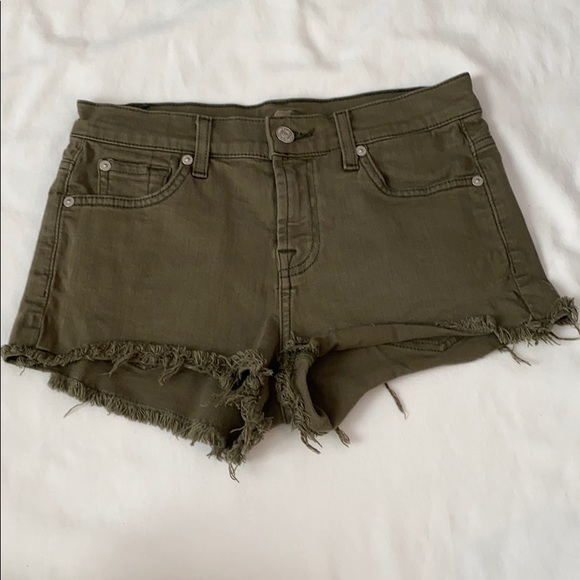 7 For All Mankind Pants - 7 For All Mankind Olive Shorts